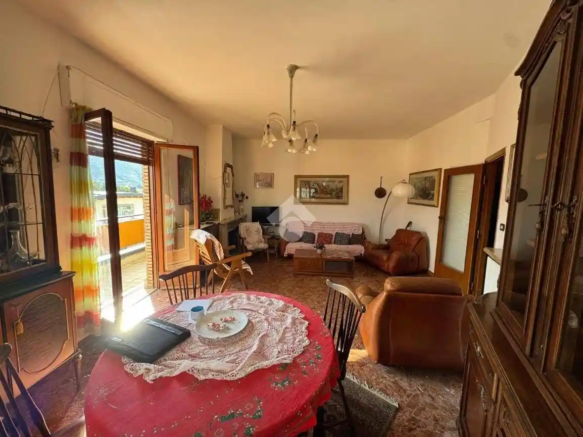 Trilocale via Montello 11, Centro, Avezzano - foto 2