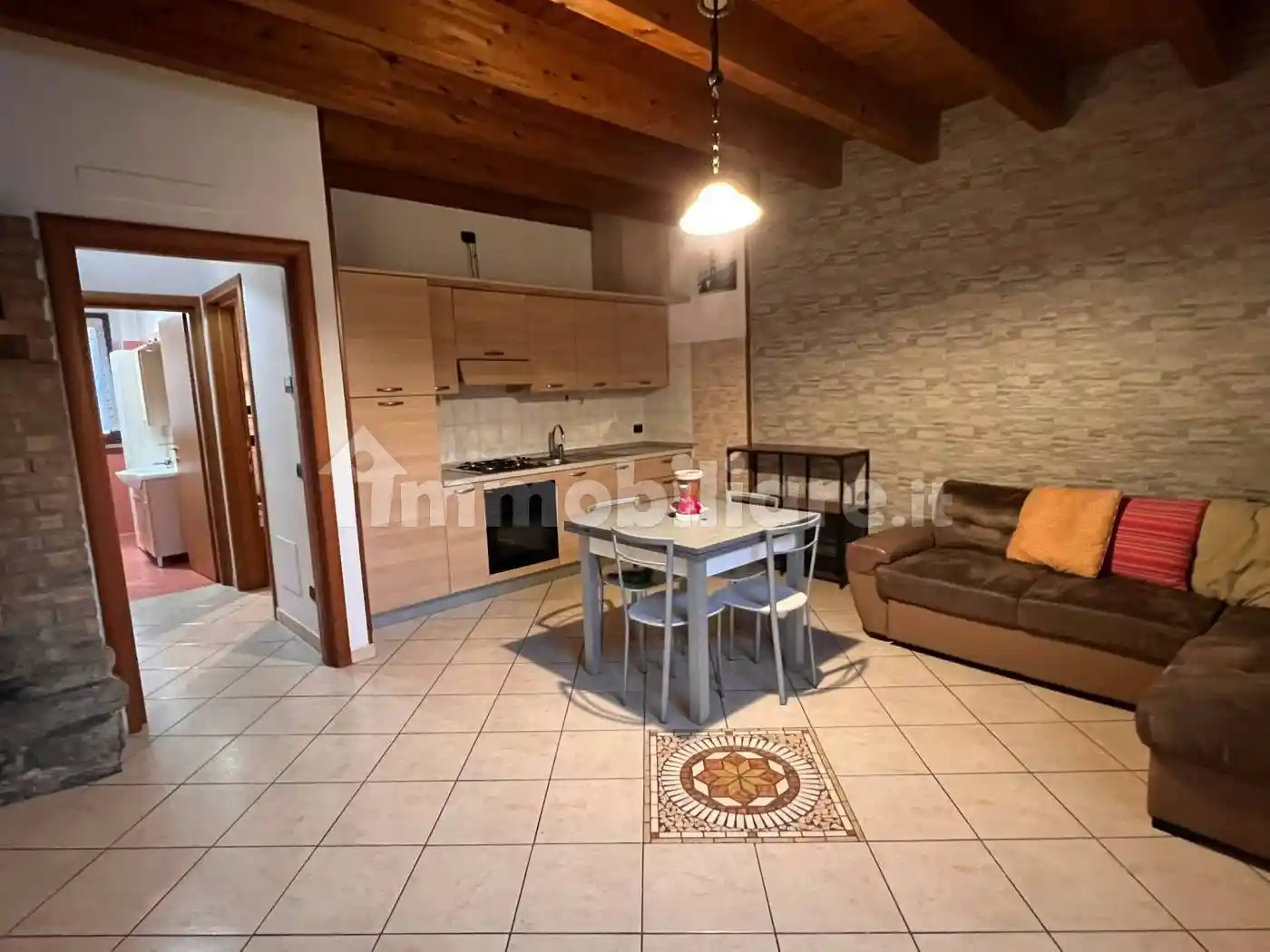 Appartamento in vendita a Mariano Comense