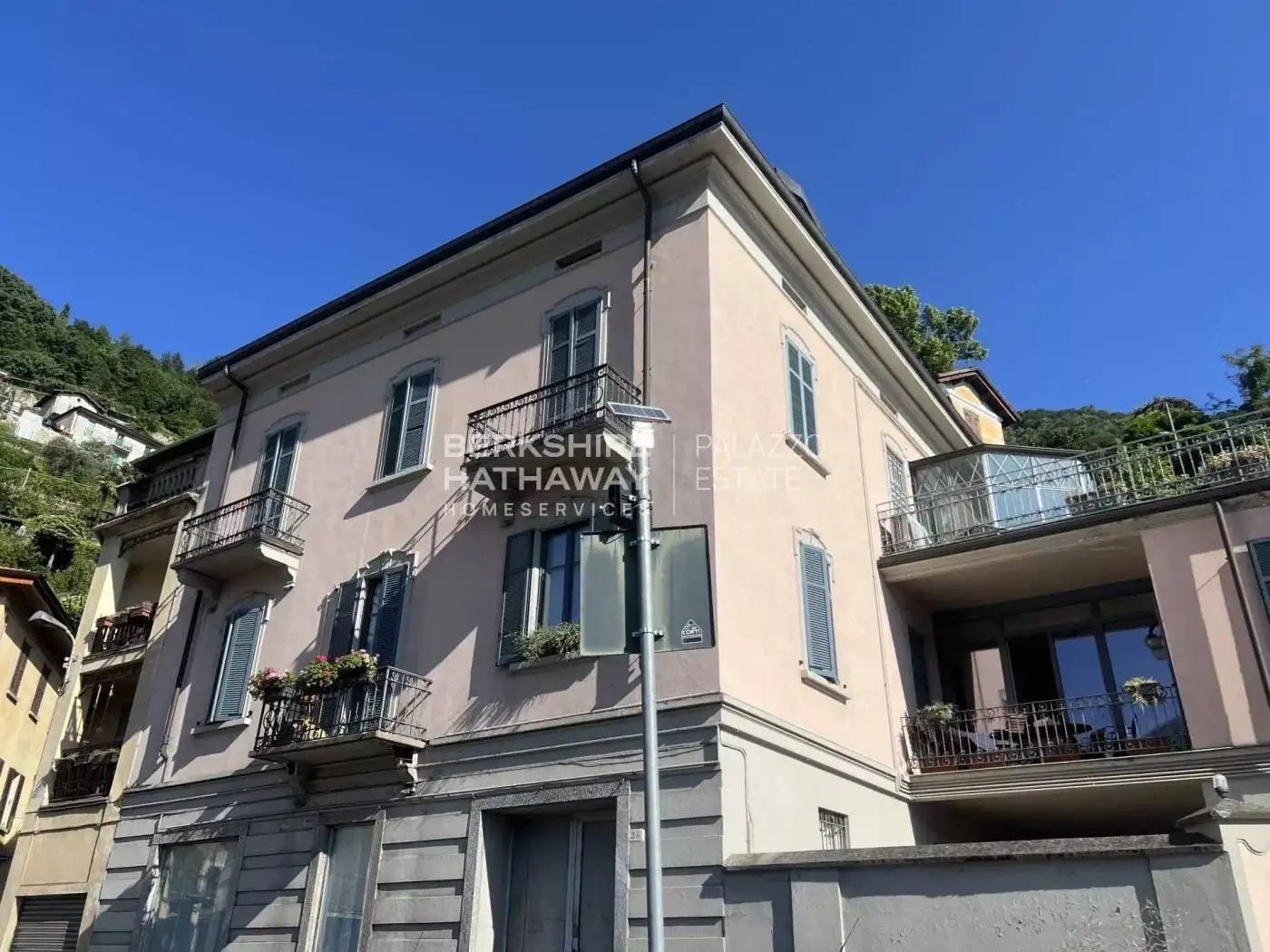 Appartamento in vendita a Blevio