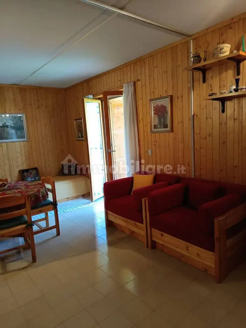 Appartamento in vendita a Lucoli