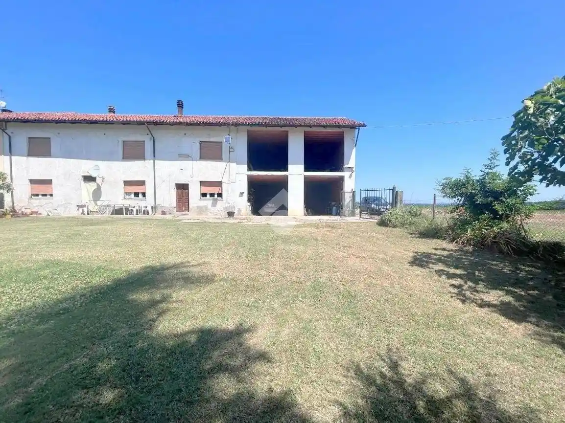 Terratetto plurifamiliare frazione Poggio Gerba 6, Castello di Annone - foto 2