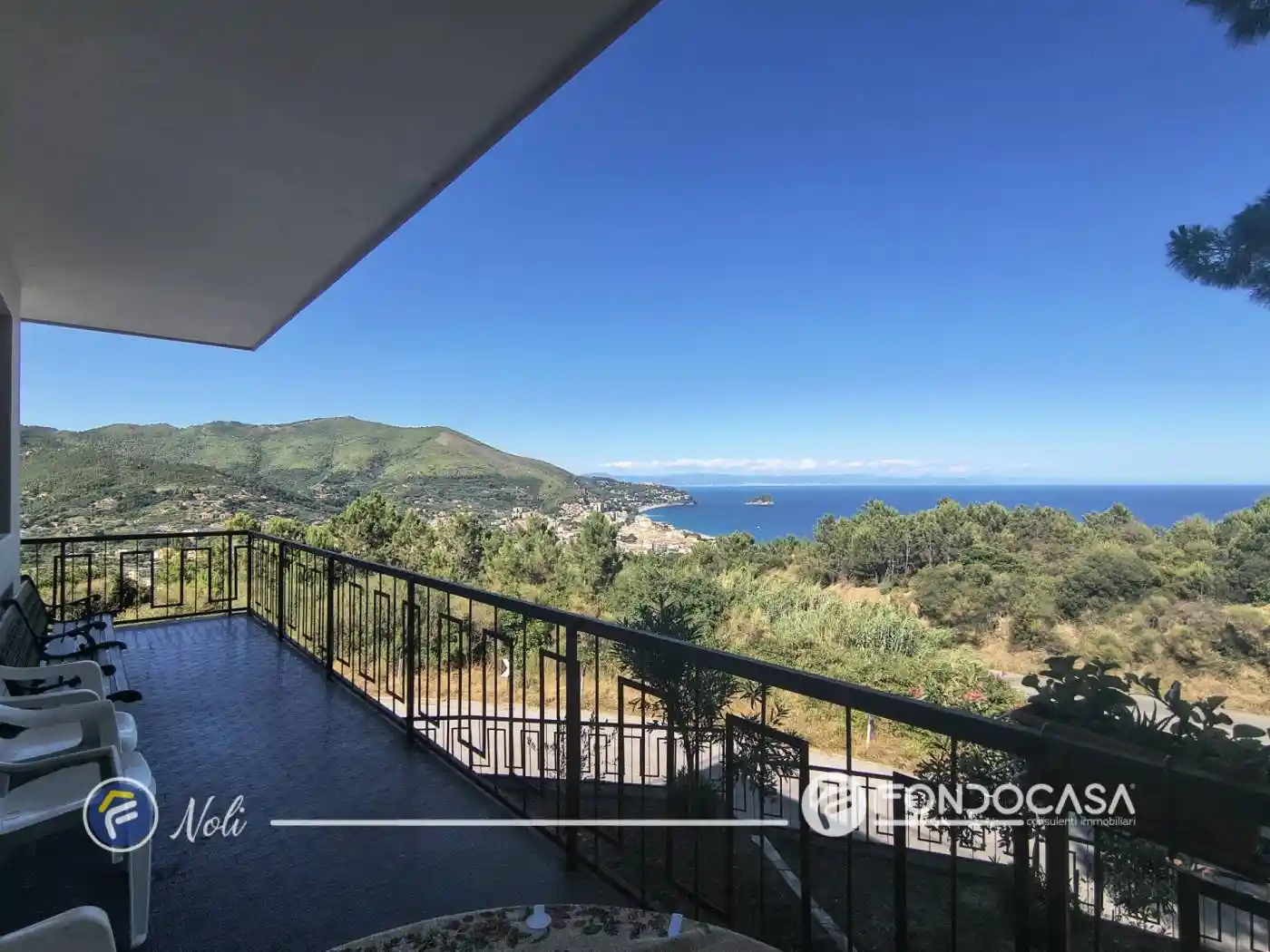 Villa in vendita a Noli