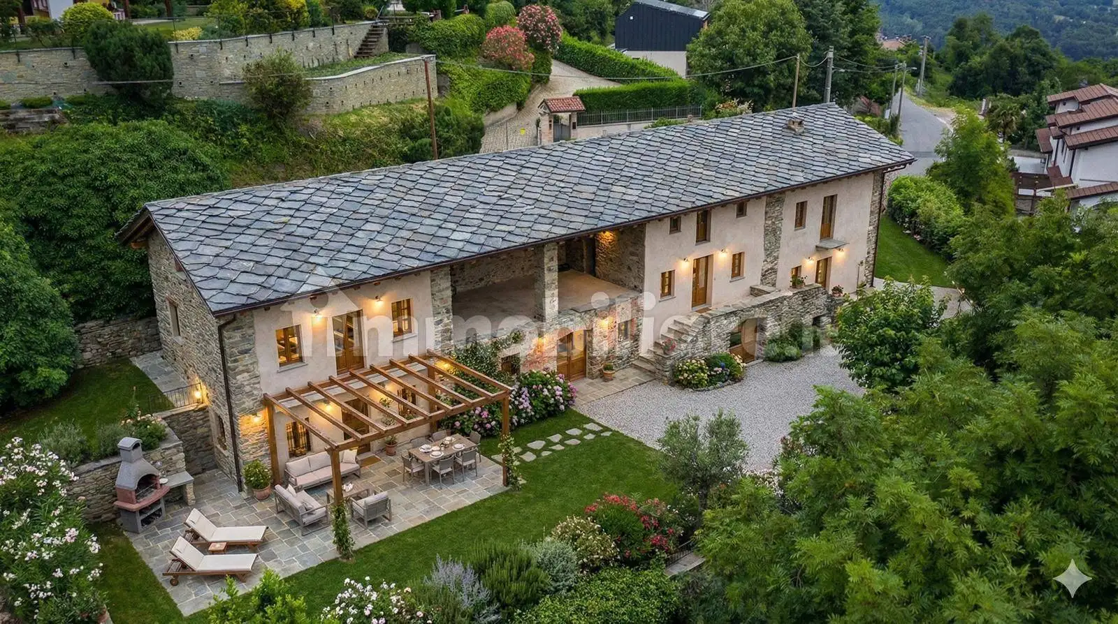 Rustico - Casale in vendita a San Pietro Val Lemina