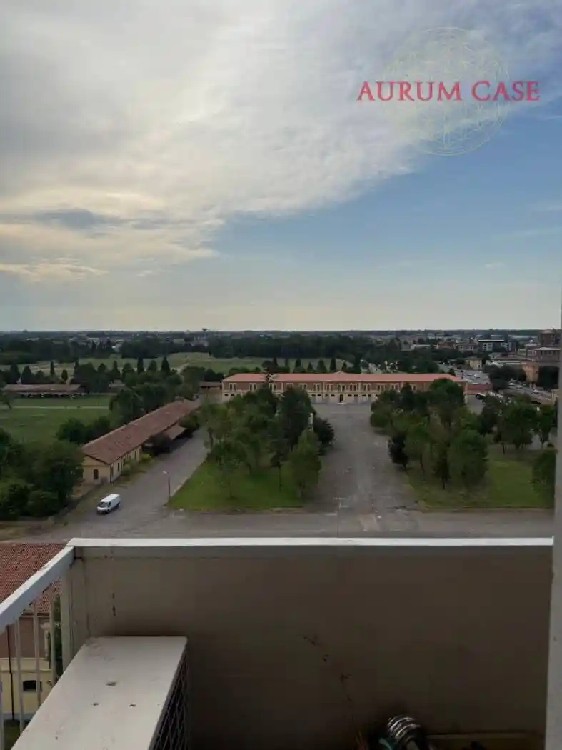 Appartamento in vendita a Modena