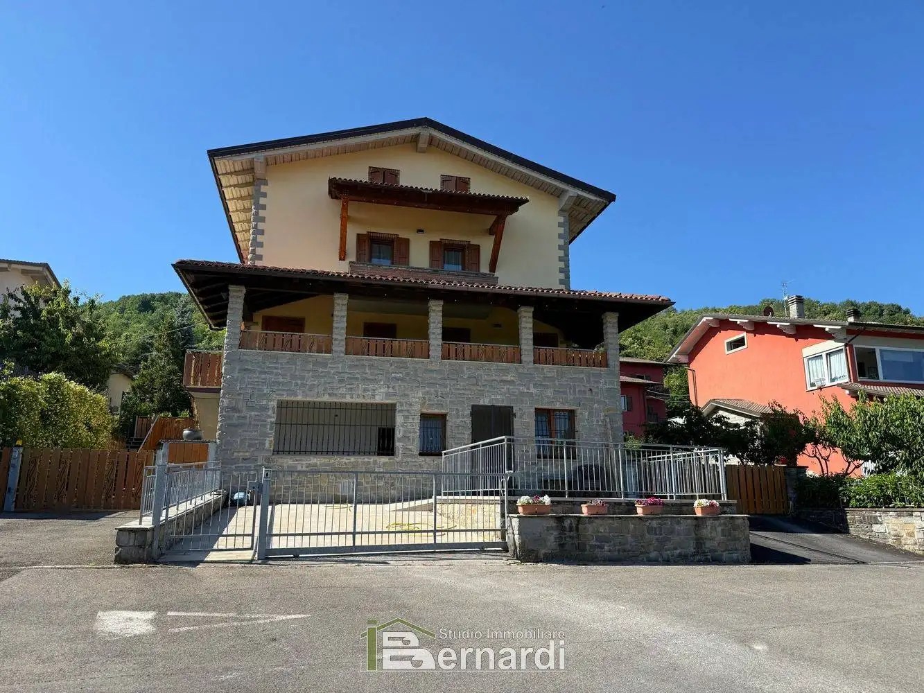 Appartamento in vendita a Montecreto