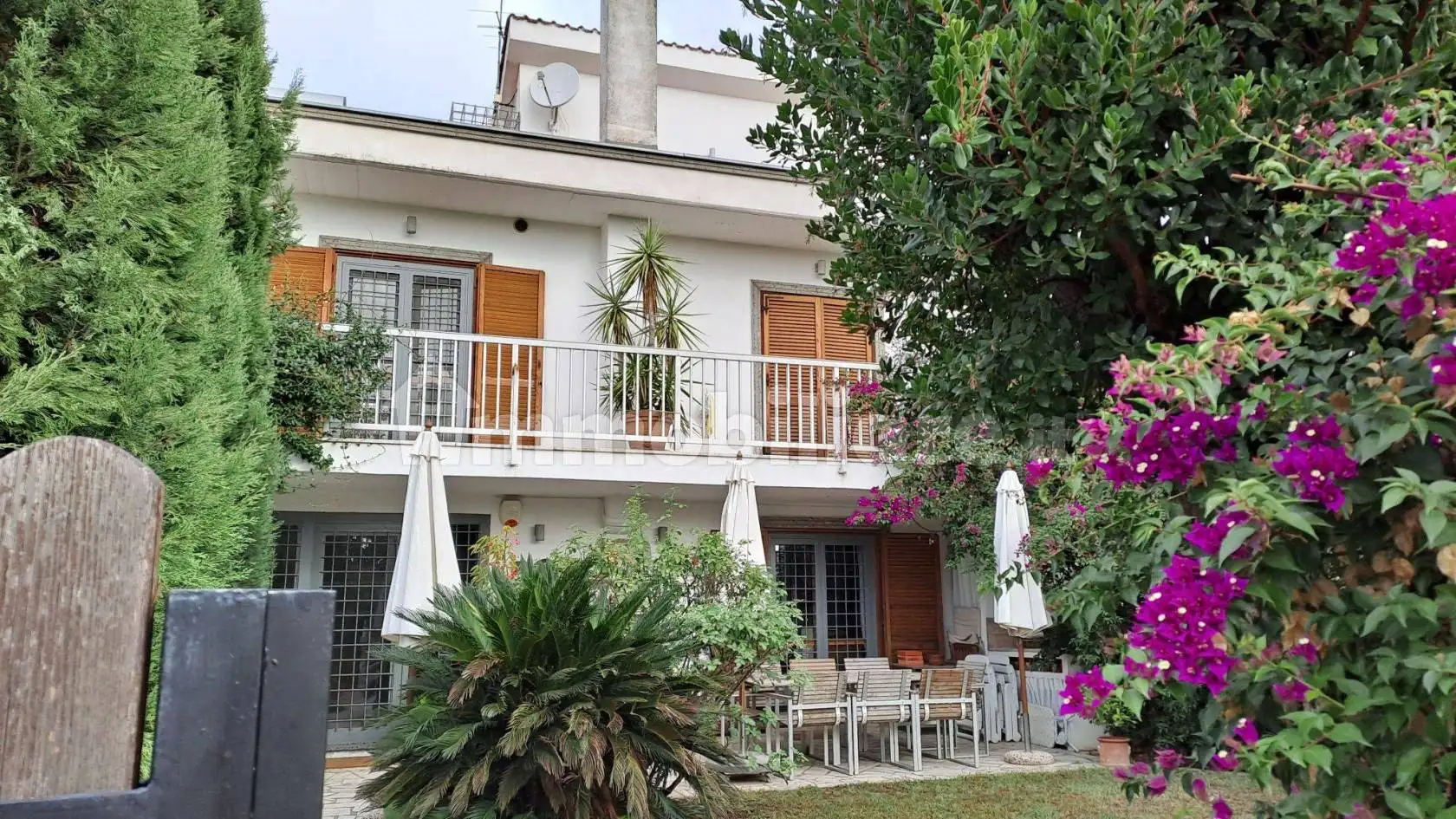 Villa in affitto a Pomezia