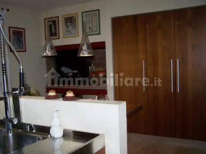 Appartamento in villa via Licio Quinzio Cincinnato 6, Pomezia Centro, Pomezia - foto 3