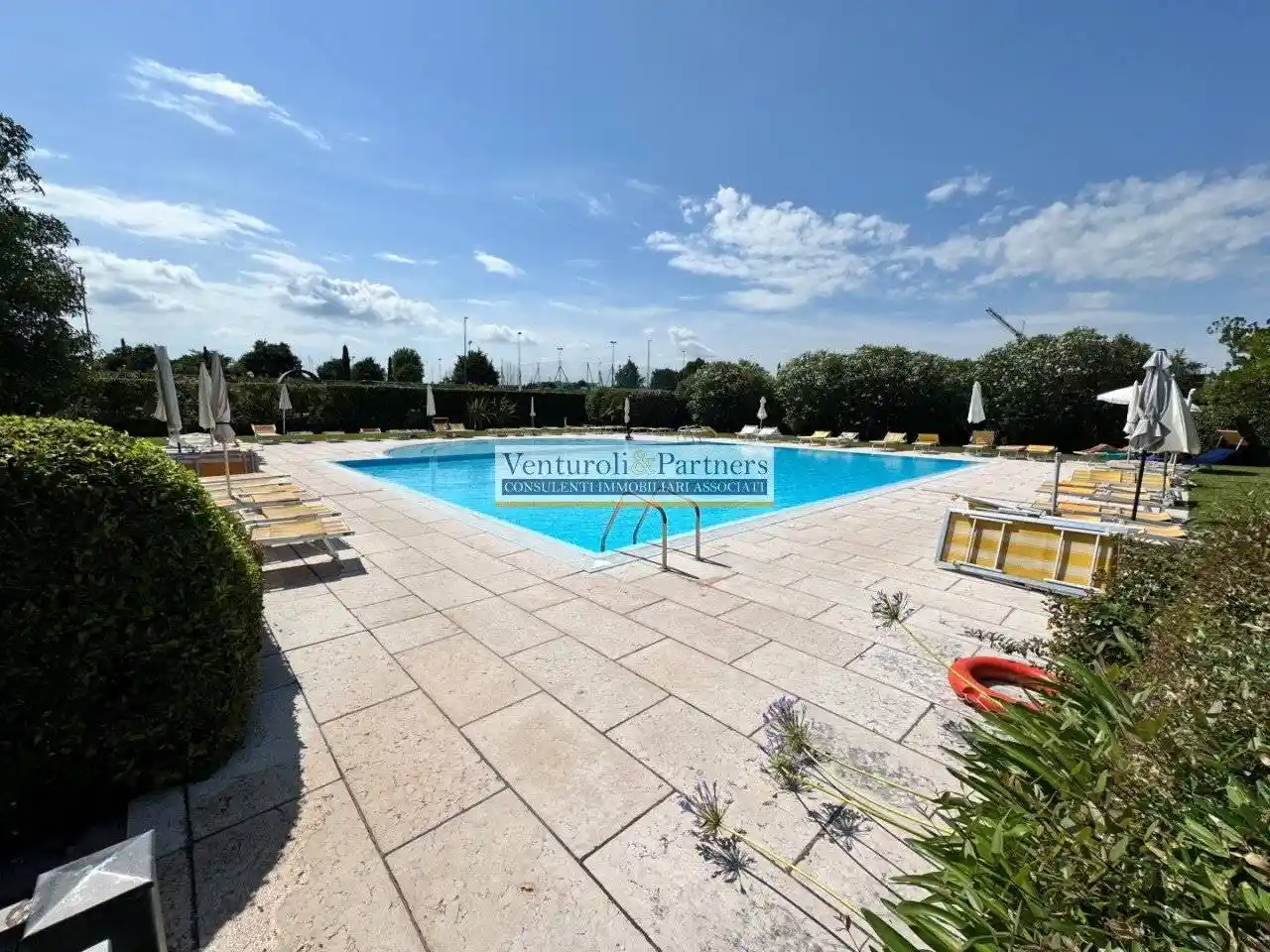 Appartamento in vendita a Sirmione