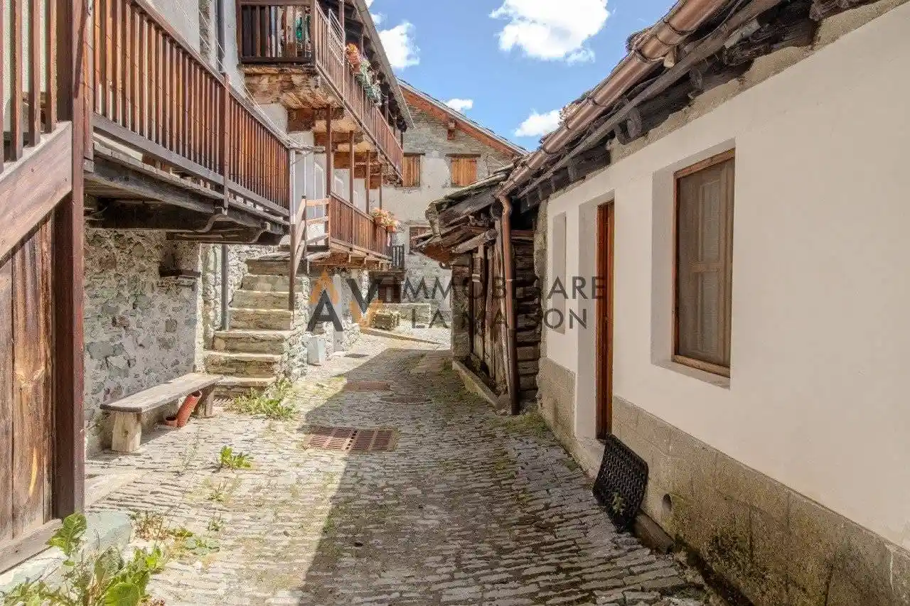 Appartamento in vendita a Ayas