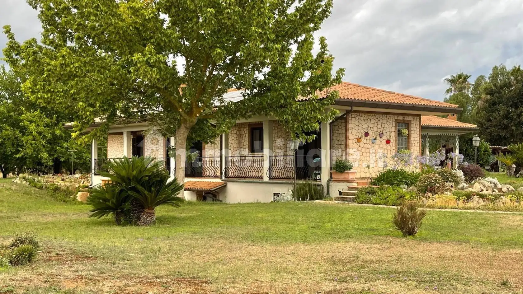 Villa in vendita a Latina