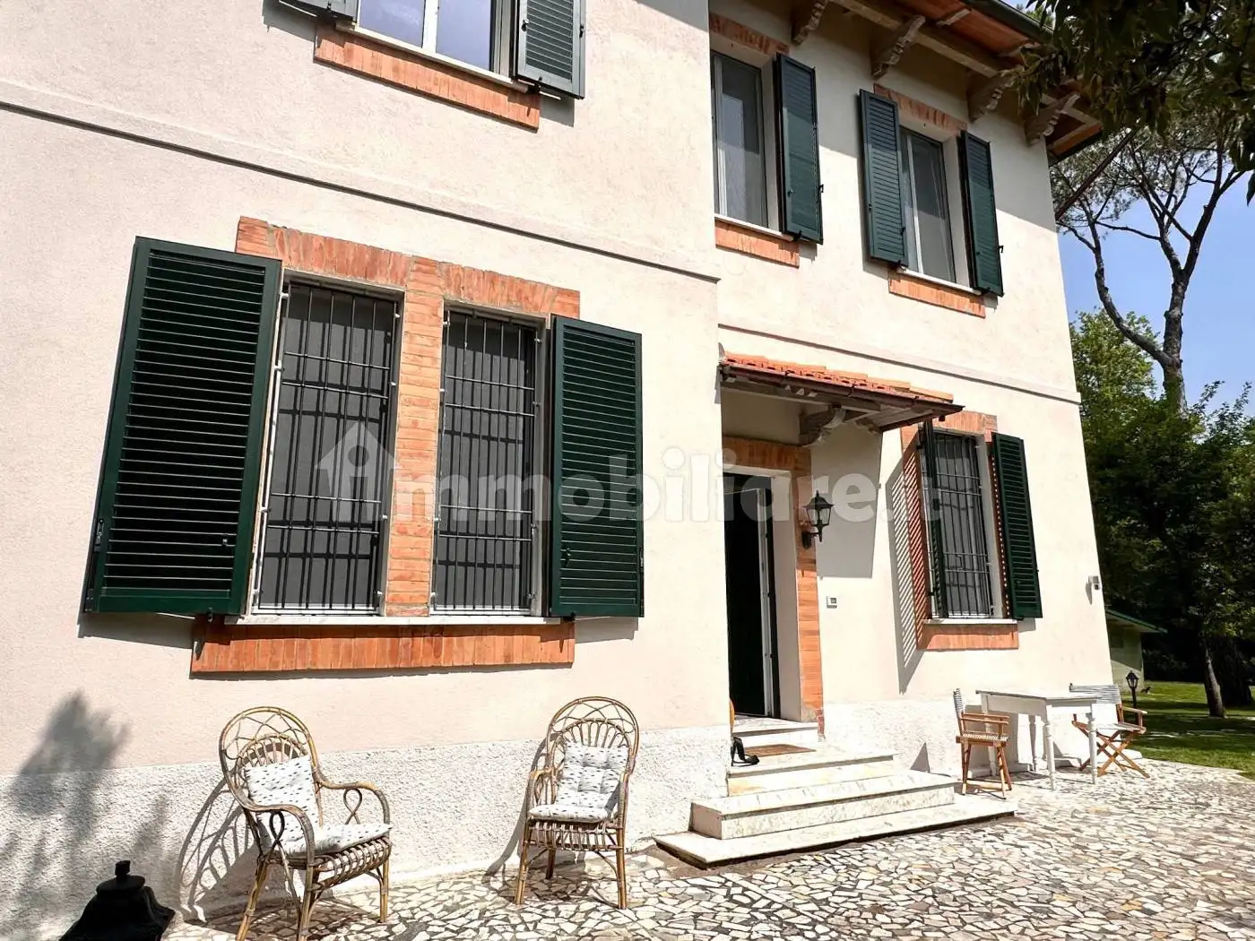 Villa in affitto a Massa