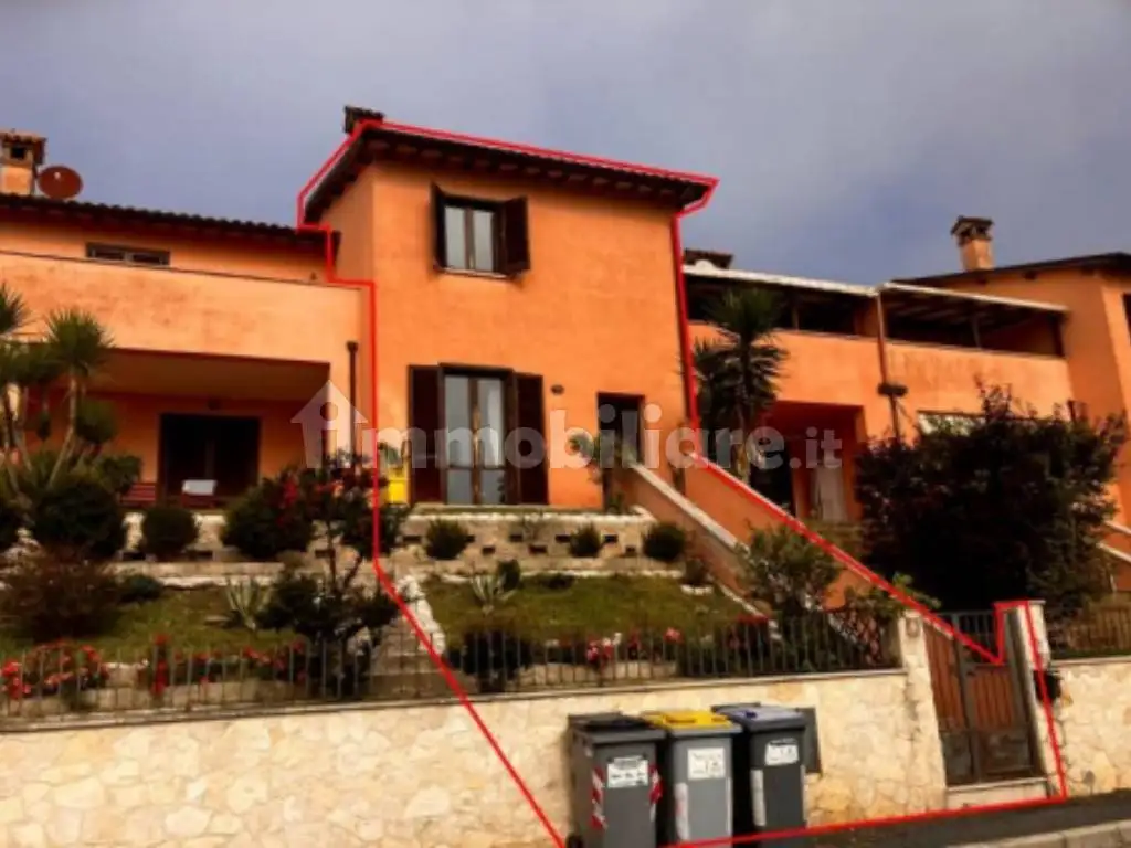 Appartamento in asta a Trevi