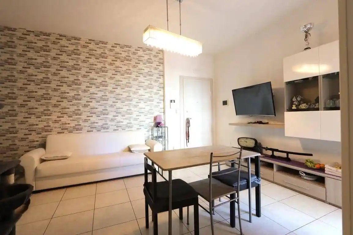 Trilocale viale Caduti di via Fani 14, Santa Barbara - San Sisto, L'Aquila - foto 5