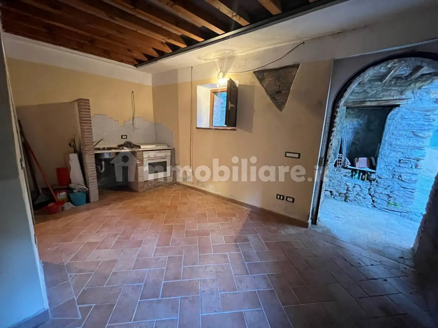 Casa indipendente in affitto a Vicopisano