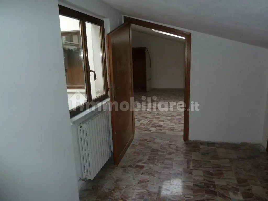 Appartamento in affitto a Pisa