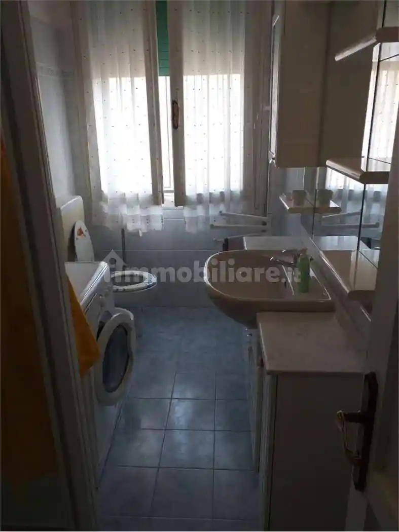 Appartamento buono stato, primo piano, Via Modena, Ferrara - foto 4