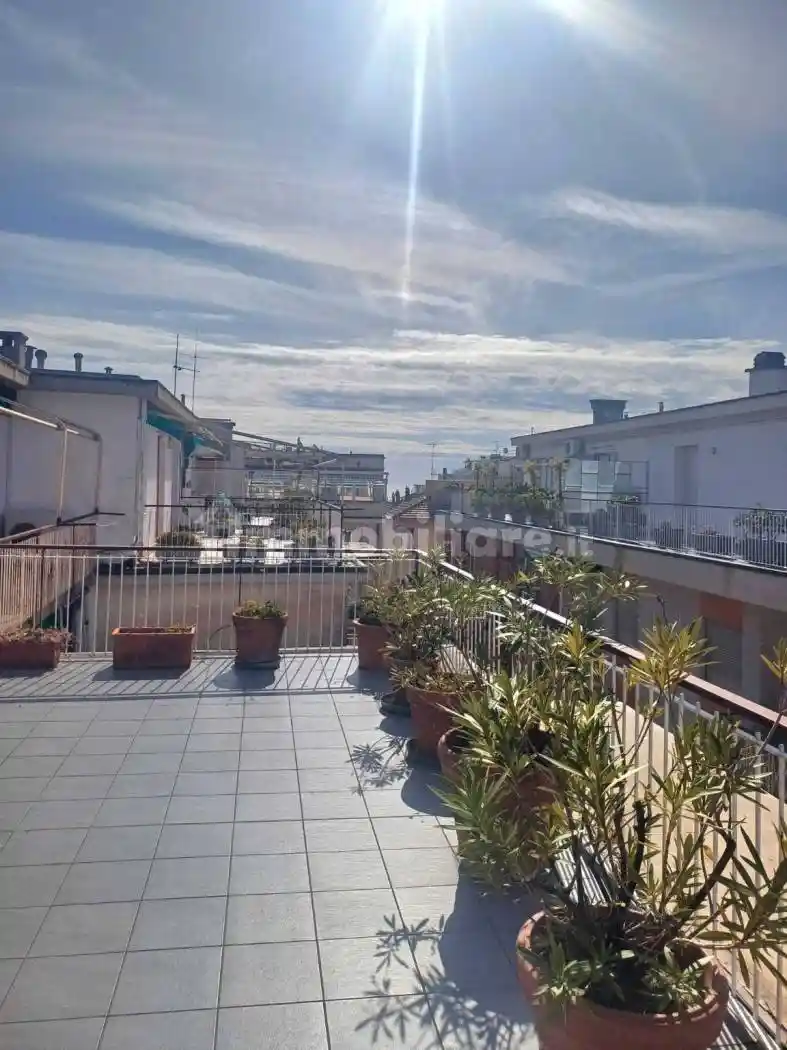 Attico via Privata Sibelli Bogliolo 6, Parco San Rocco, Tetti Rossi, Loreto, Alassio - foto 2