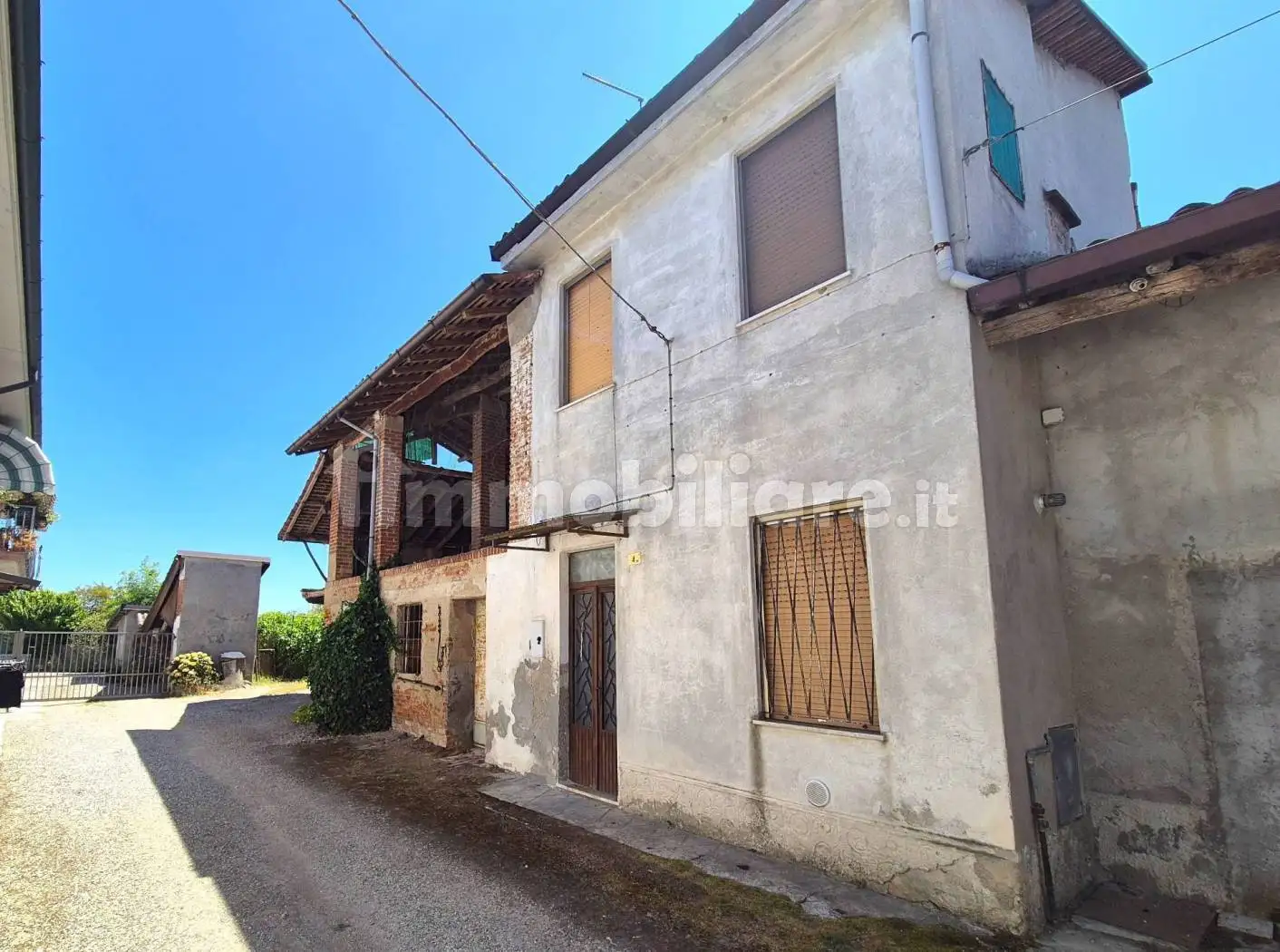 Casa indipendente in vendita a Corteolona e Genzone