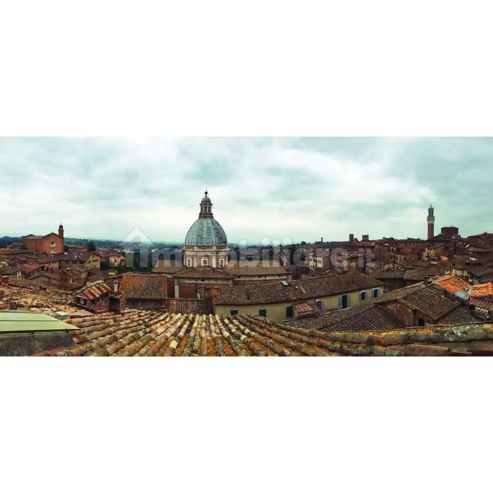 Appartamento in vendita a Siena