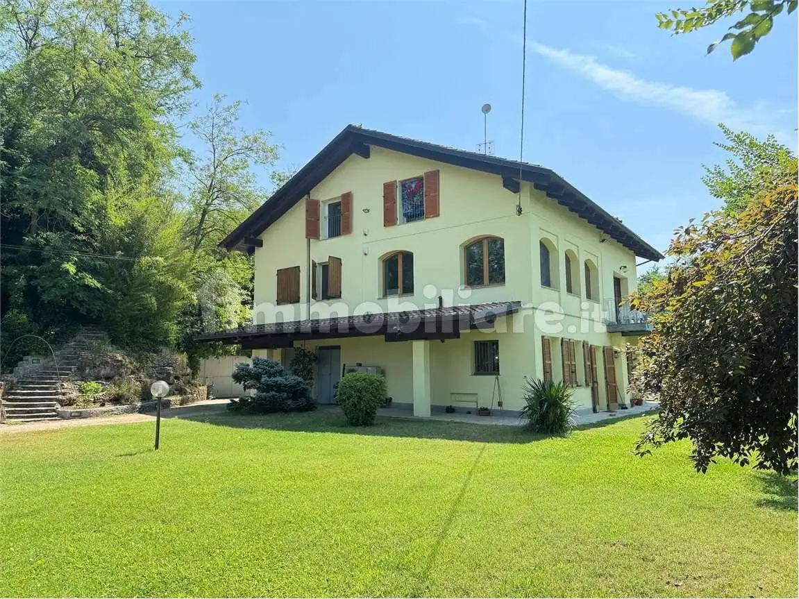 Casa indipendente in vendita a San Paolo Solbrito