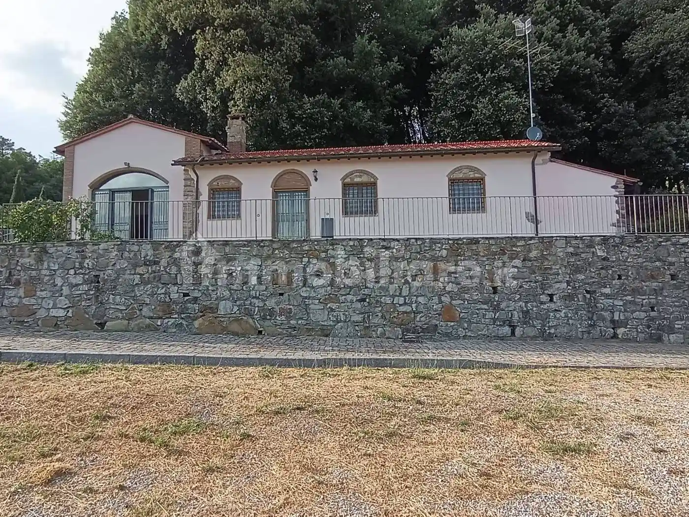 Casa colonica via di Cantagallo, Figline, Prato - foto 2