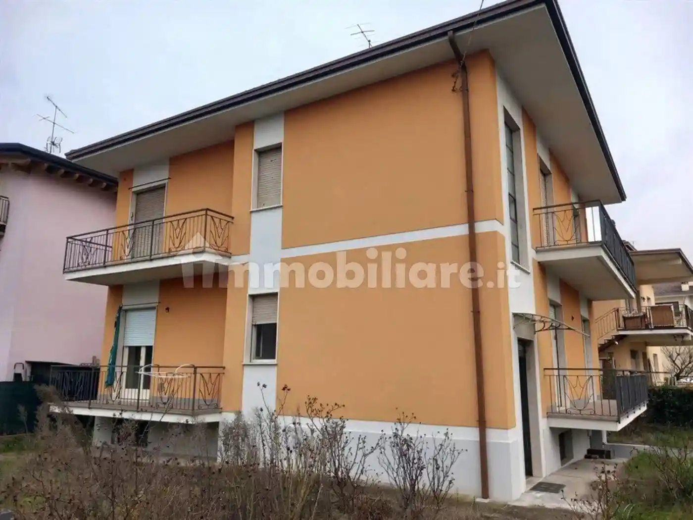 Villa in vendita a Desenzano del Garda