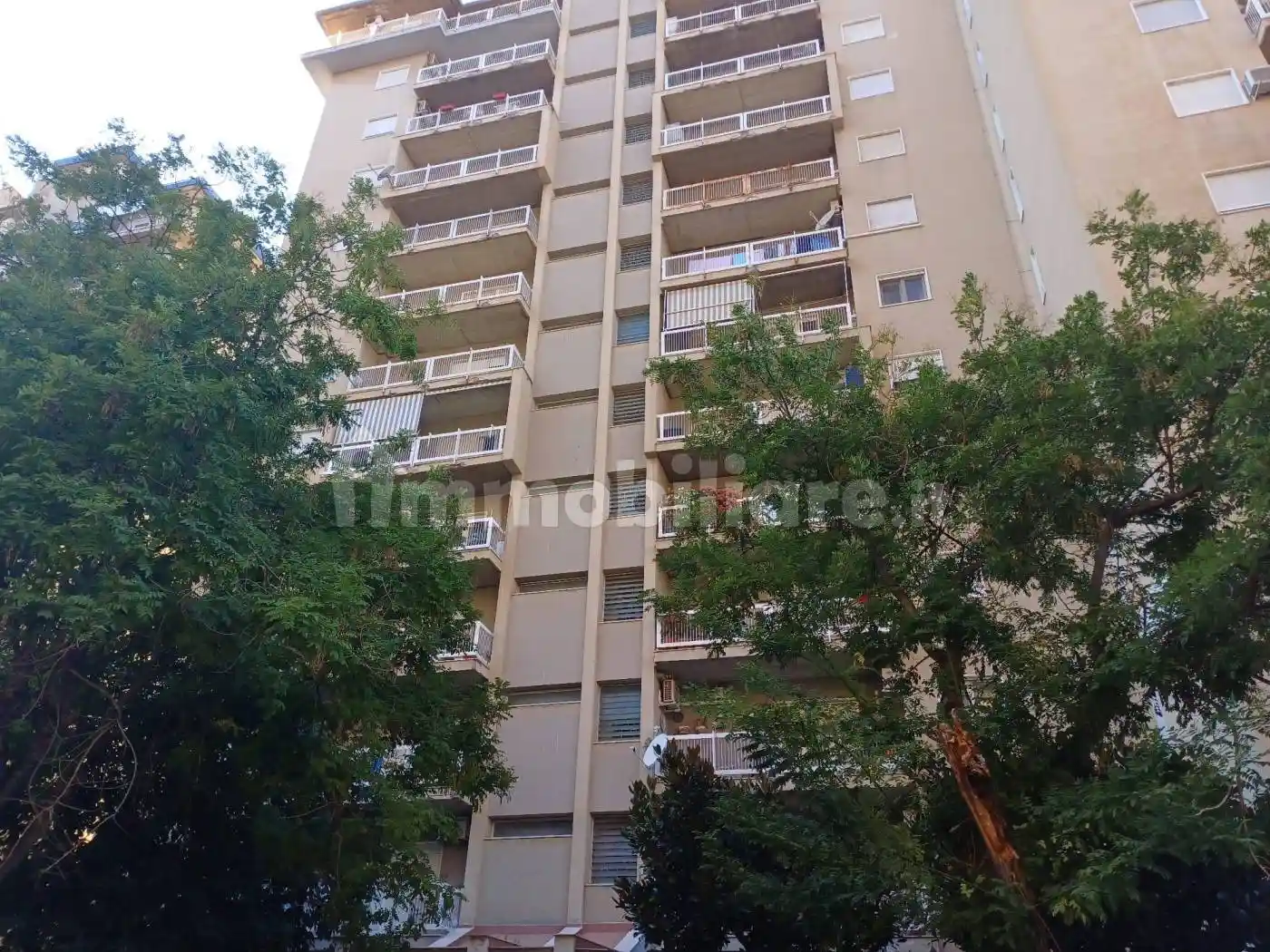 Appartamento in vendita a Palermo