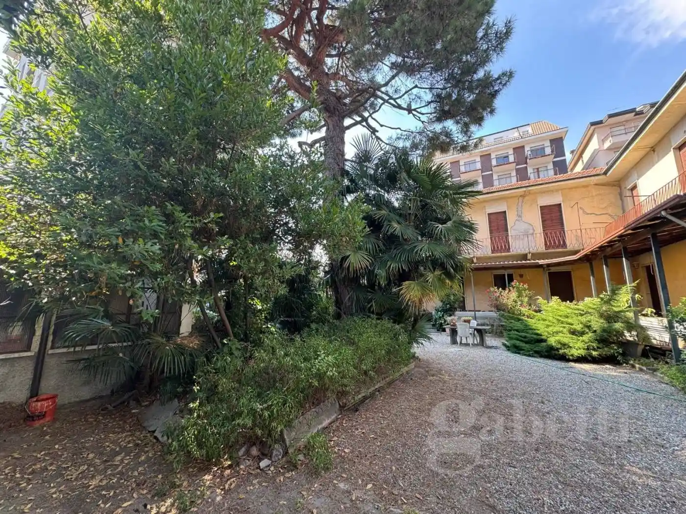 Palazzo - Edificio in vendita a Busto Arsizio