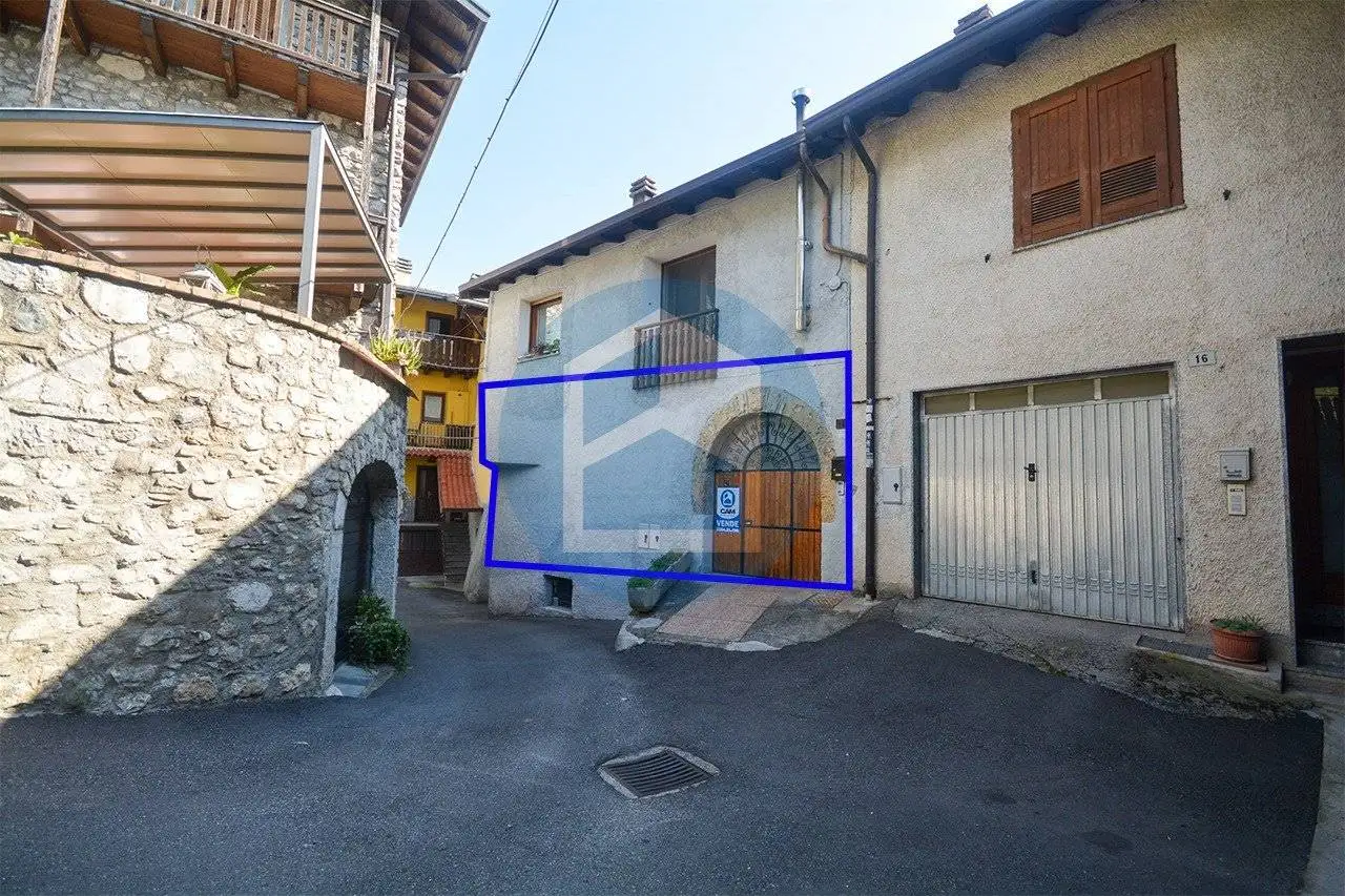 Appartamento in vendita a Ono San Pietro