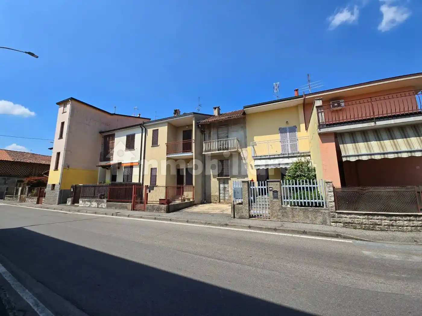 Casa indipendente in vendita a Roncello