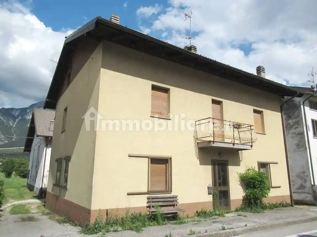 Appartamento in vendita a Tolmezzo