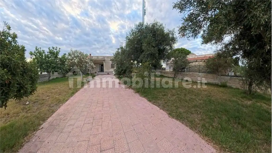 Villa in vendita a Siracusa
