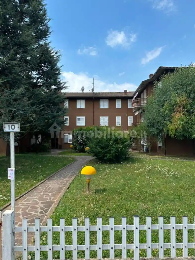 Appartamento in vendita a Osio Sotto