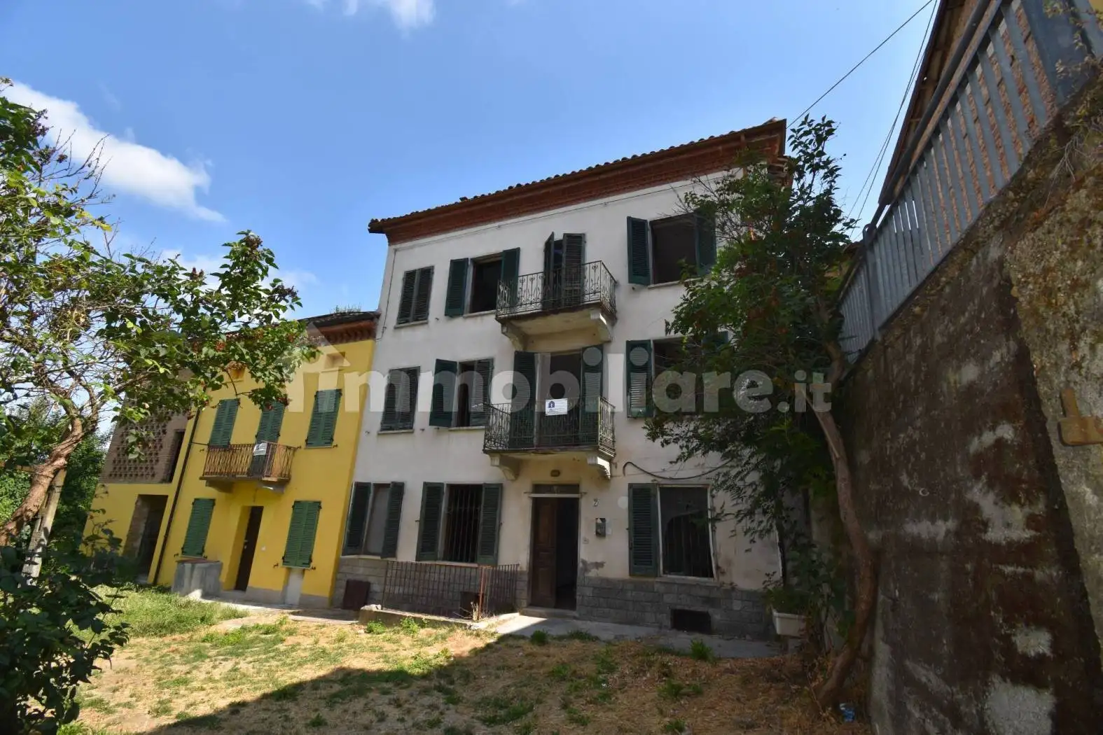 Casa indipendente in vendita a Montaldo Scarampi