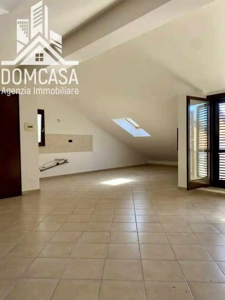 Mansarda Strada Panoramica dello Stretto 2200, Litoranea - Panoramica, Messina - foto 5