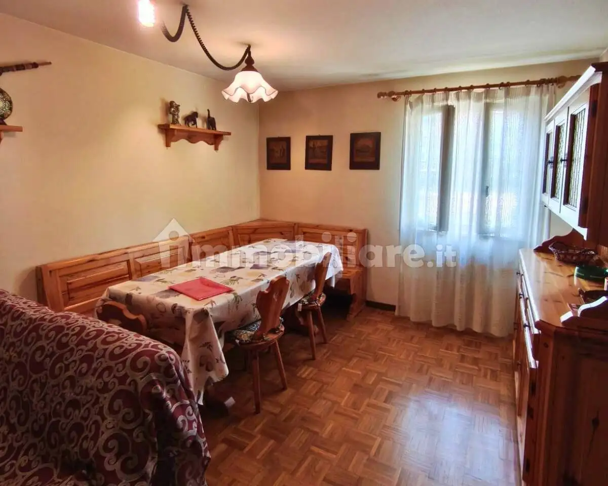 Appartamento in vendita a Lavarone