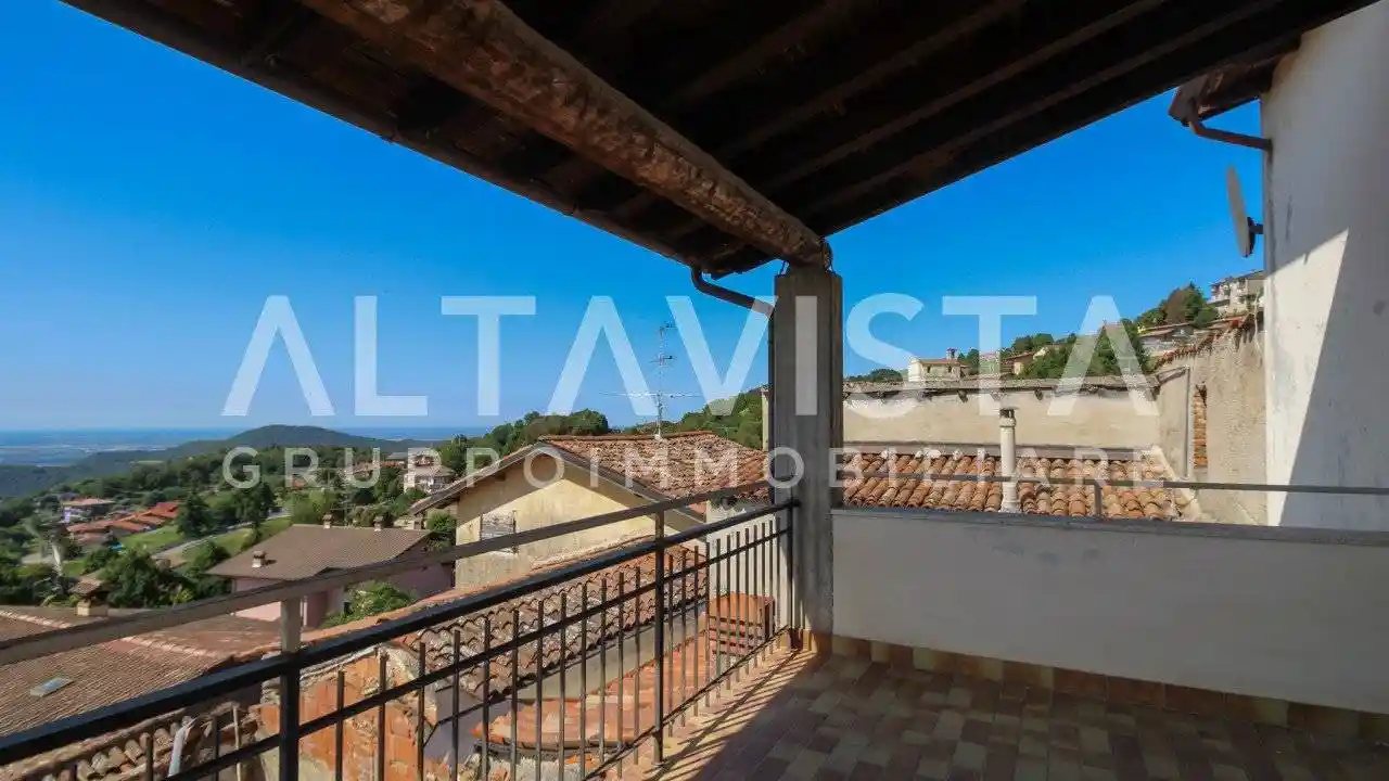 Casa indipendente in vendita a Serle