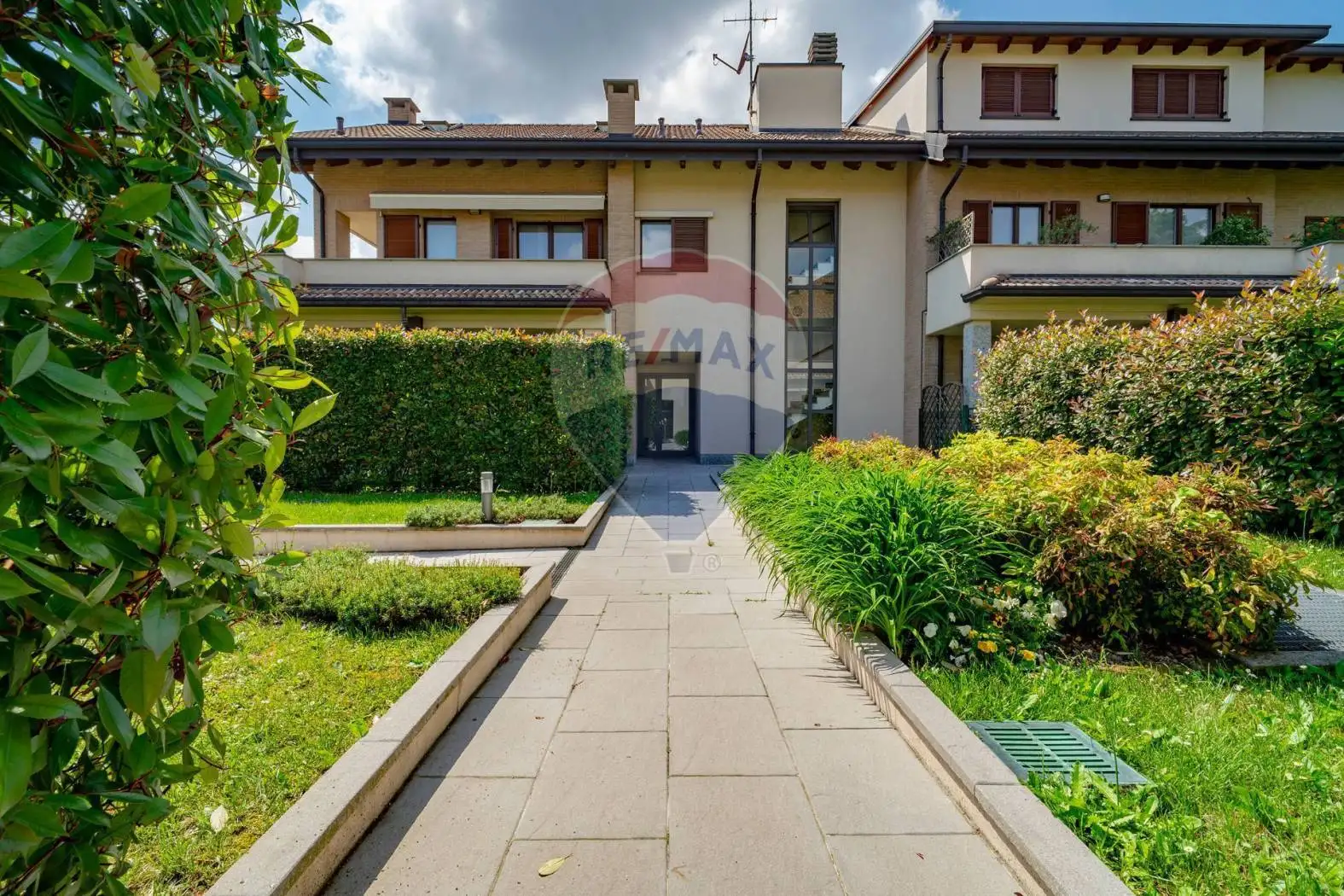 Appartamento in vendita a Seregno