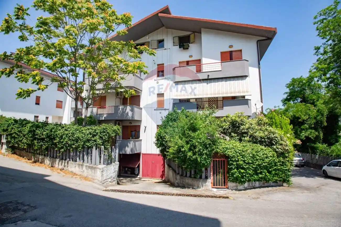 Appartamento via Degli Ernici 10, Chieti Città, Chieti - foto 2