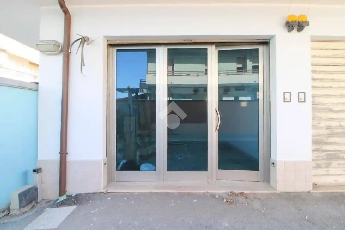 Trilocale via Parisina 8, San Silvestro Spiaggia, Pescara - foto 2