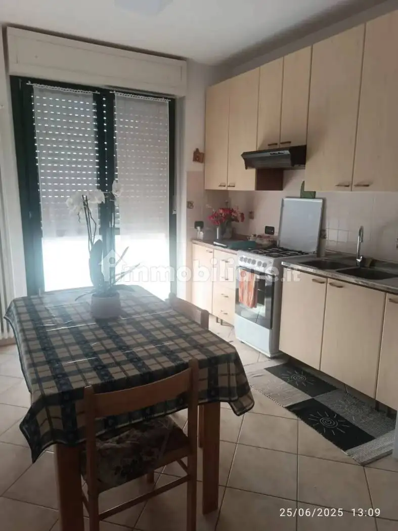 Appartamento in affitto a Luino