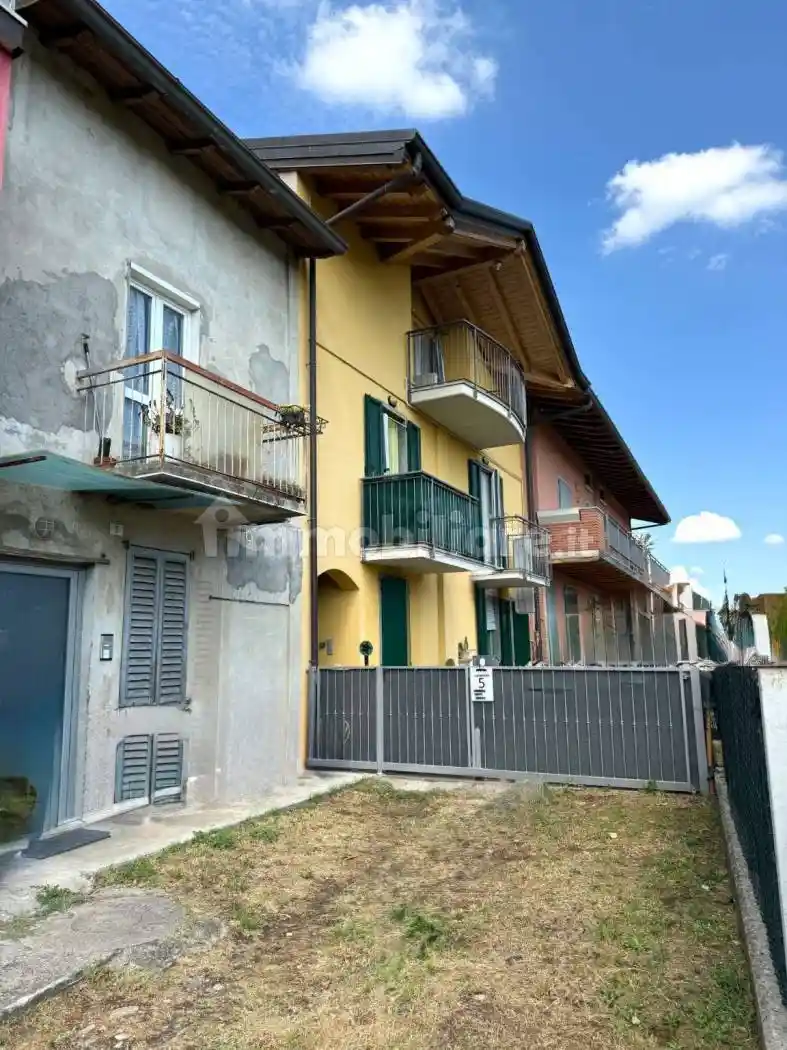 Casa indipendente in vendita a Almenno San Salvatore