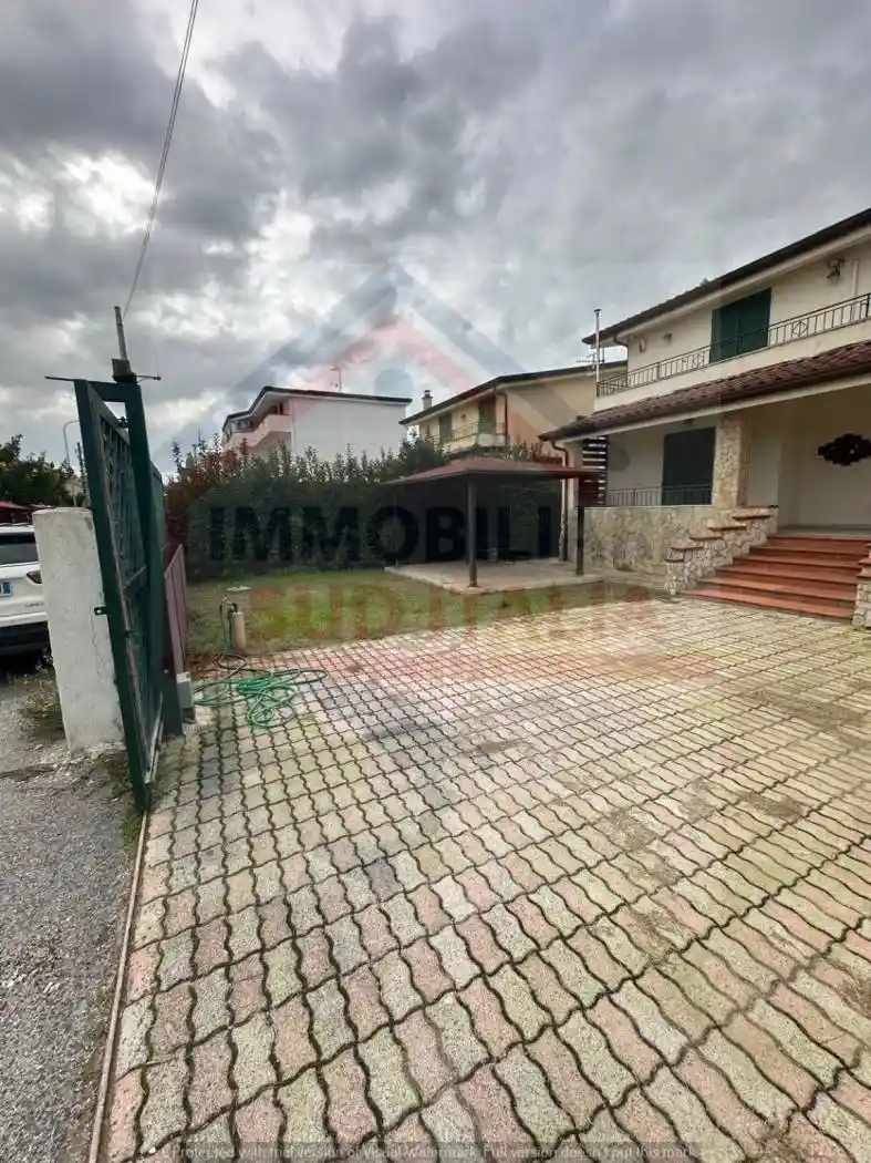Villa unifamiliare via Vicinale Torre Scafati, Varcaturo, Giugliano in Campania - foto 2