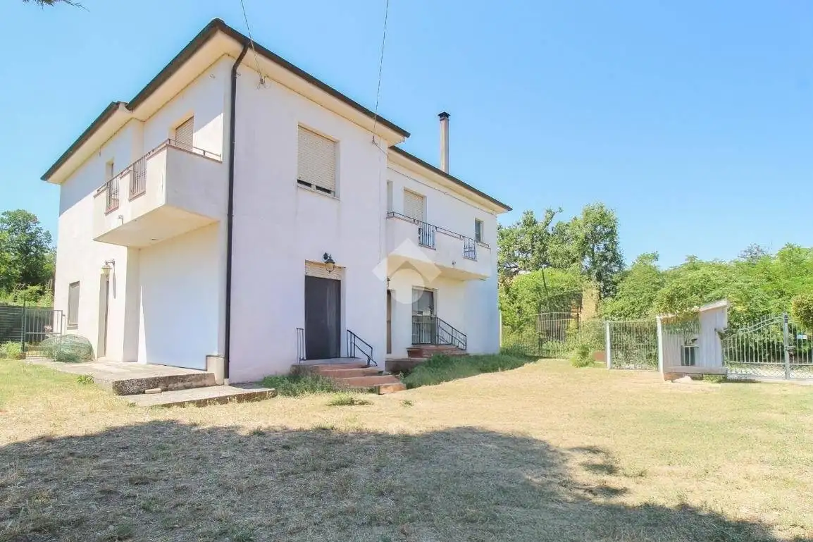 Appartamento in vendita a Collecorvino