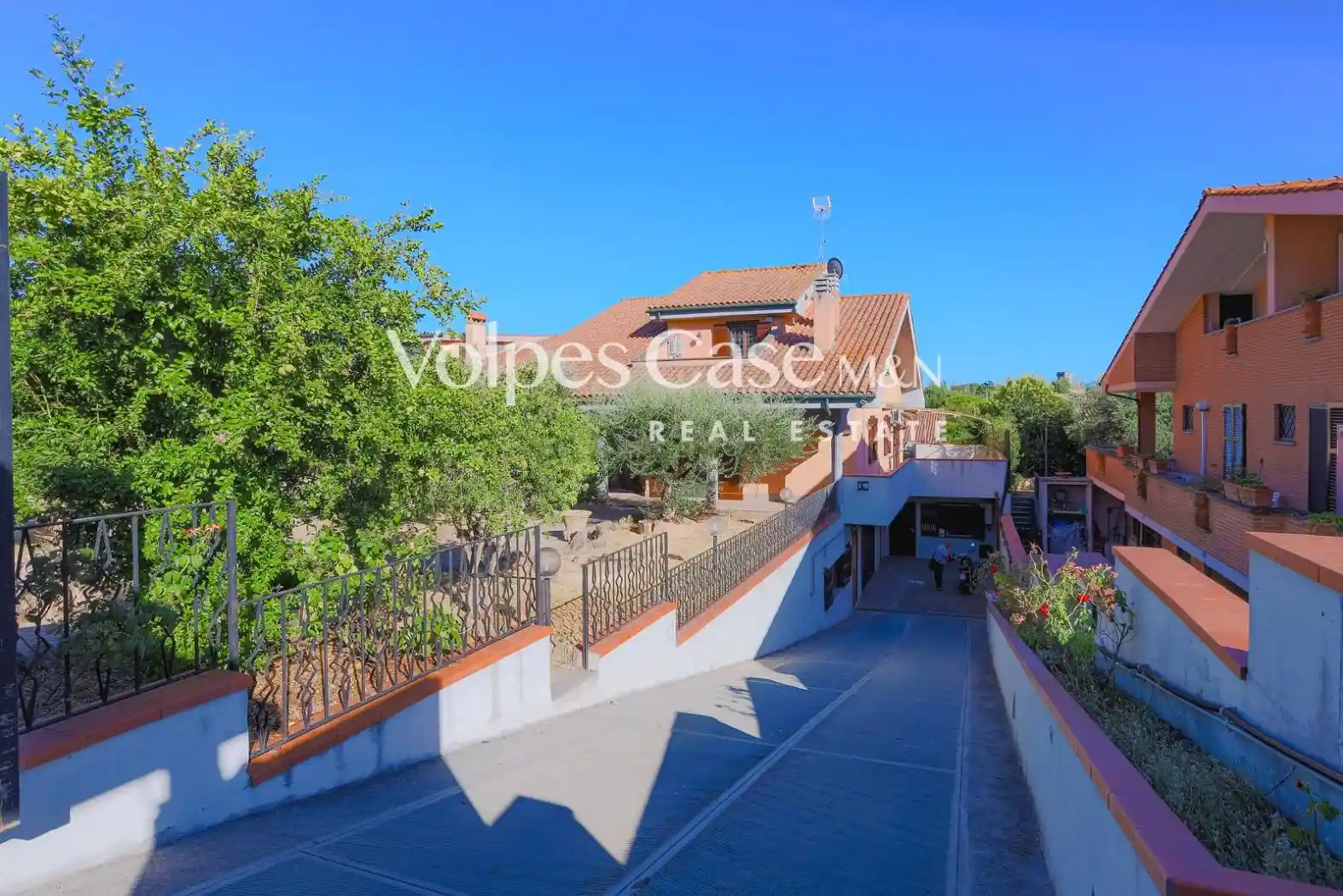 Villa unifamiliare via della Lira 4, Parco Azzurro, Guidonia Montecelio - foto 2