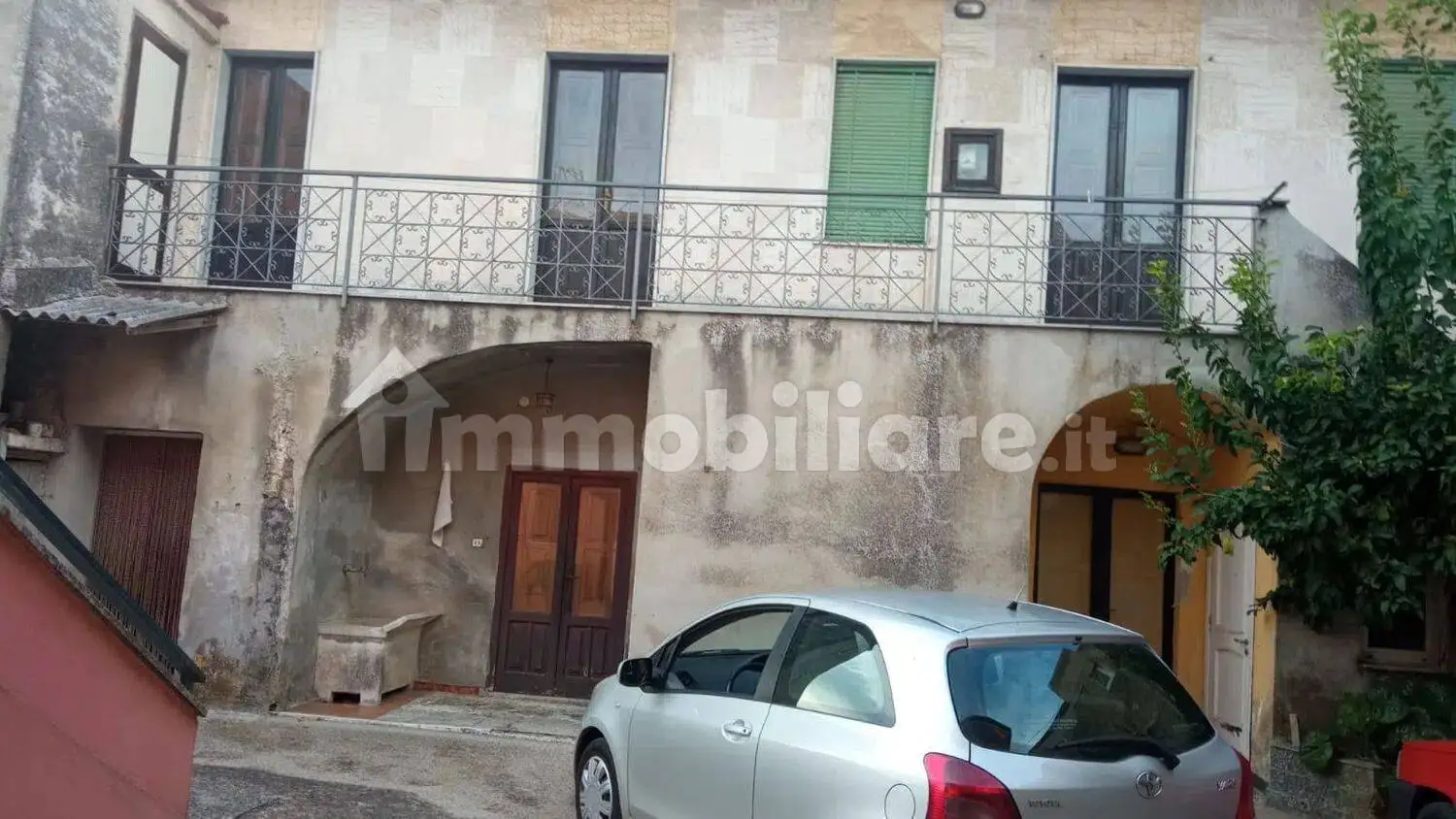 Villa in vendita a Castel Morrone