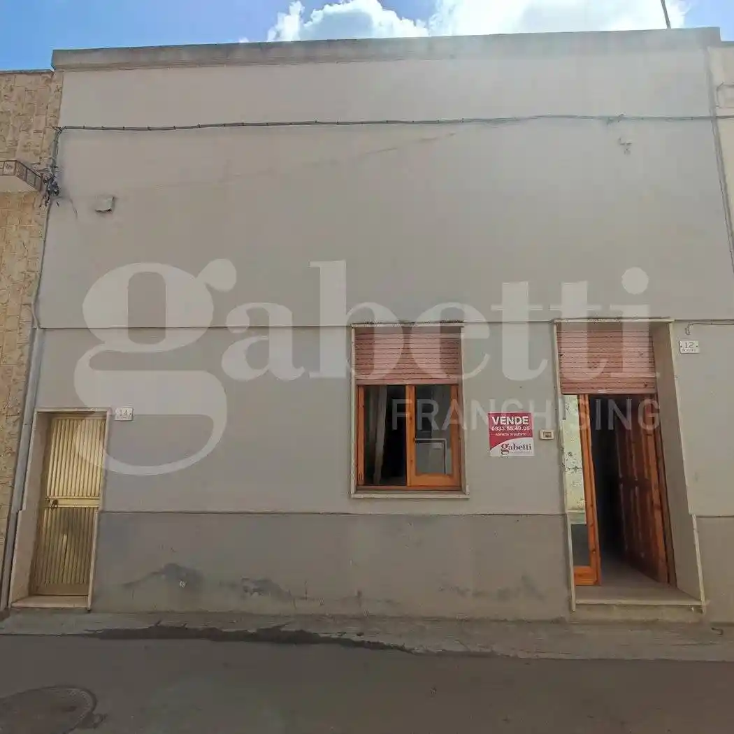 Casa indipendente in vendita a Melissano