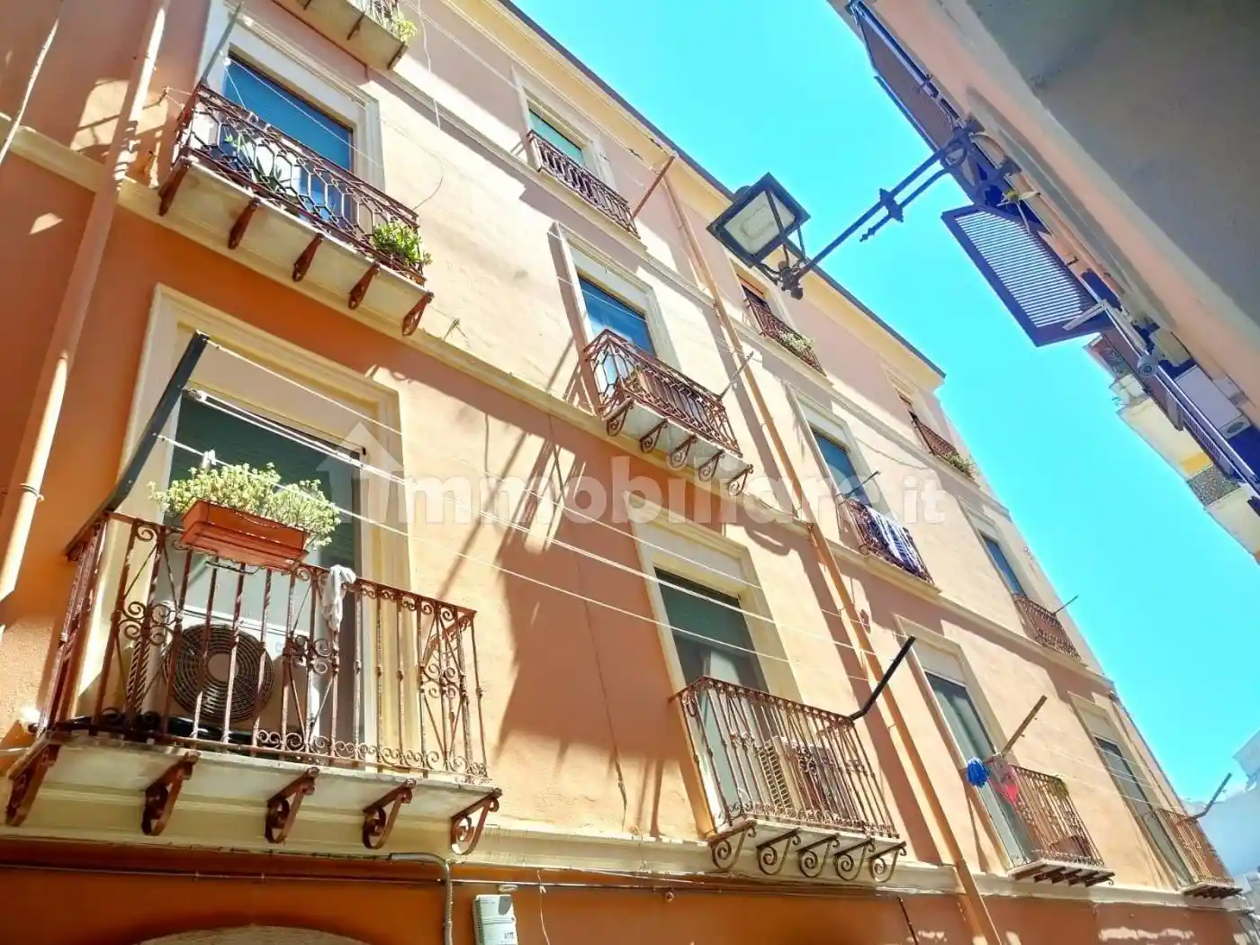 Appartamento in vendita a Cagliari