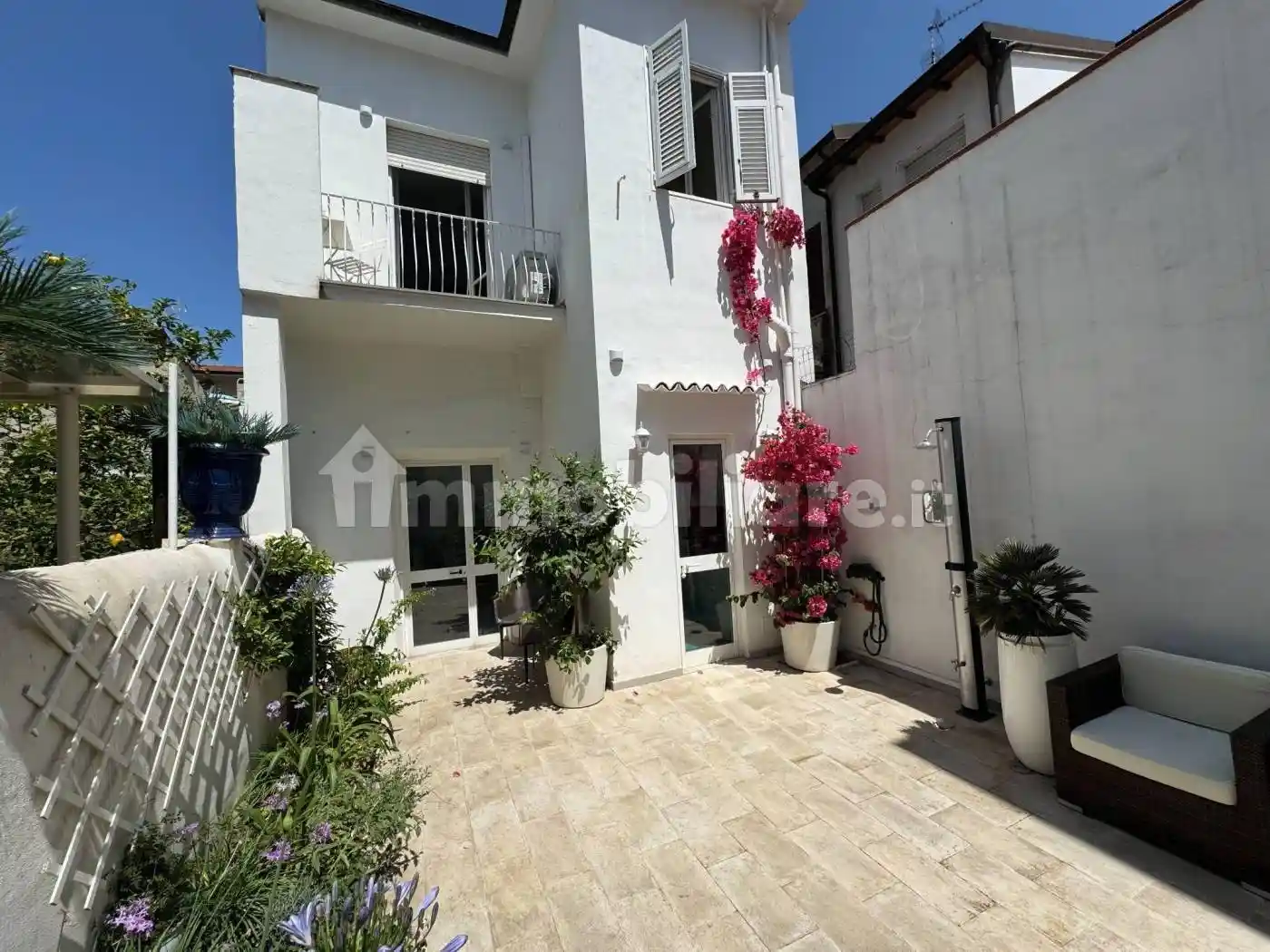 Villetta a schiera in vendita a Viareggio