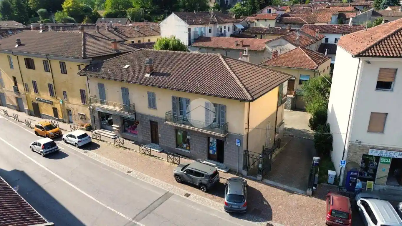 Palazzo - Edificio in vendita a Avigliana